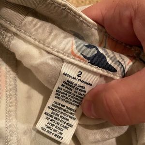 Floral straight cut jeans with zipper on side